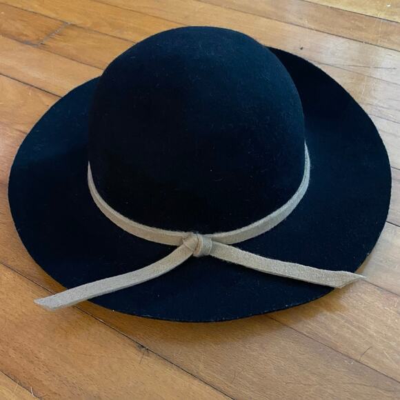 FK Fitted Kids 100% Wool Bowler Cap Hat Fedora Brim Black Tan - Picture 3 of 5